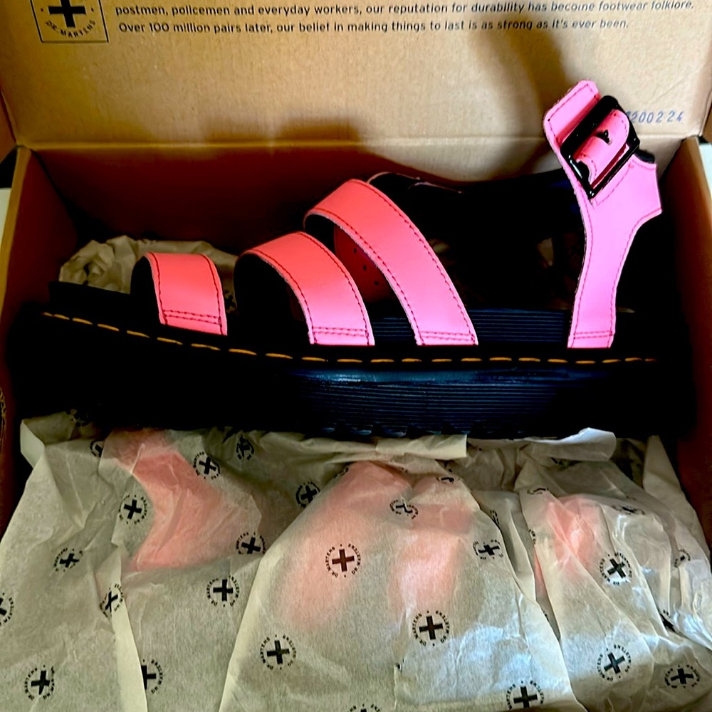 Brand new never worn Dr.Martens Pink sandal